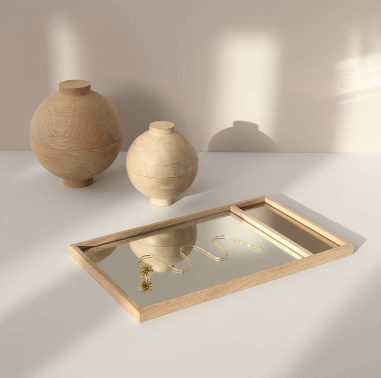 How to declutter your home with decorative objects. Ft. Kristina Dam Design | AW19-agos - co