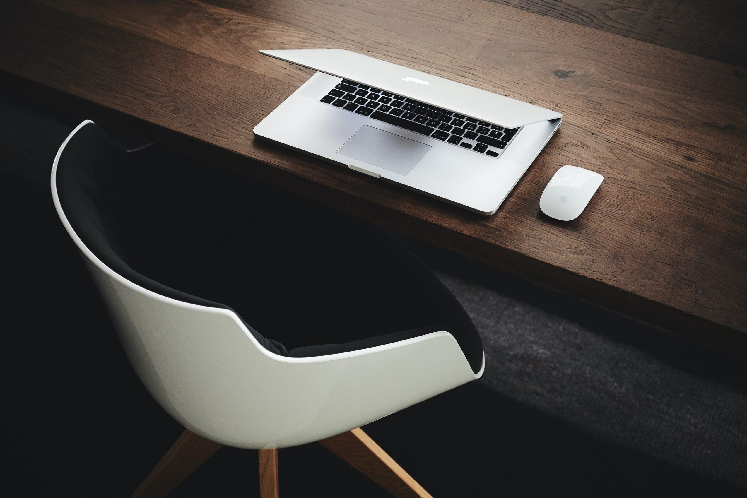 No Home Office? No Problem. Turn Any Room Into A WFH Friendly Space | agos - co