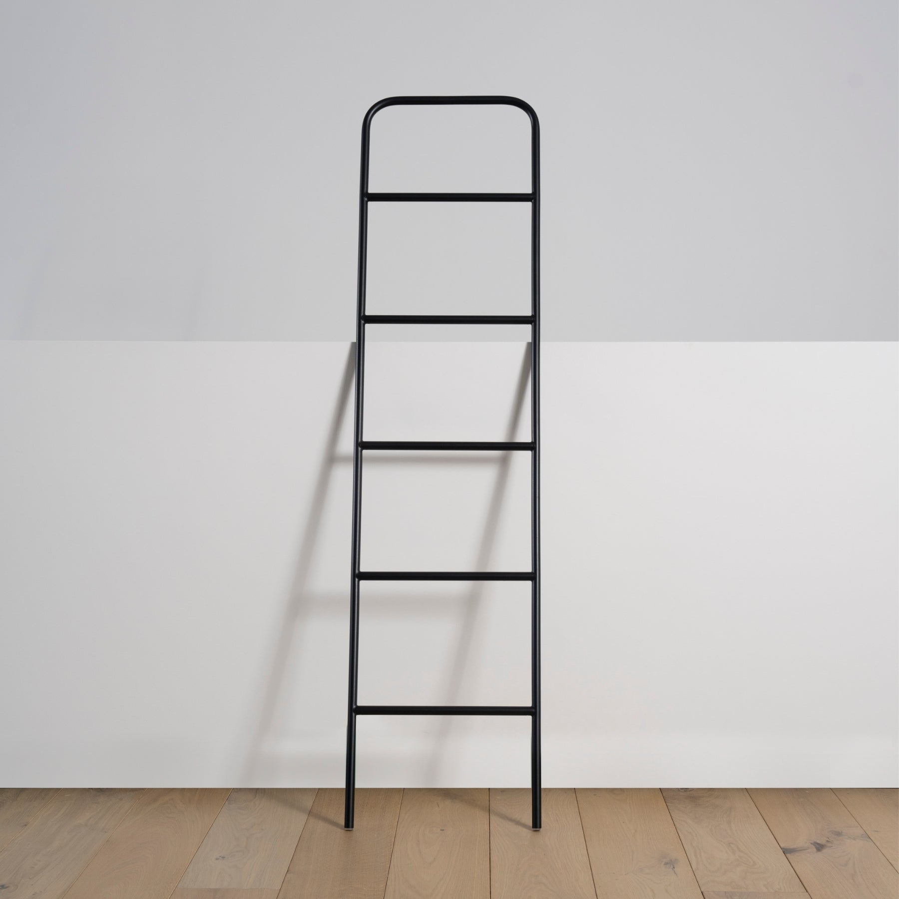 scala storage ladder black#colour_black