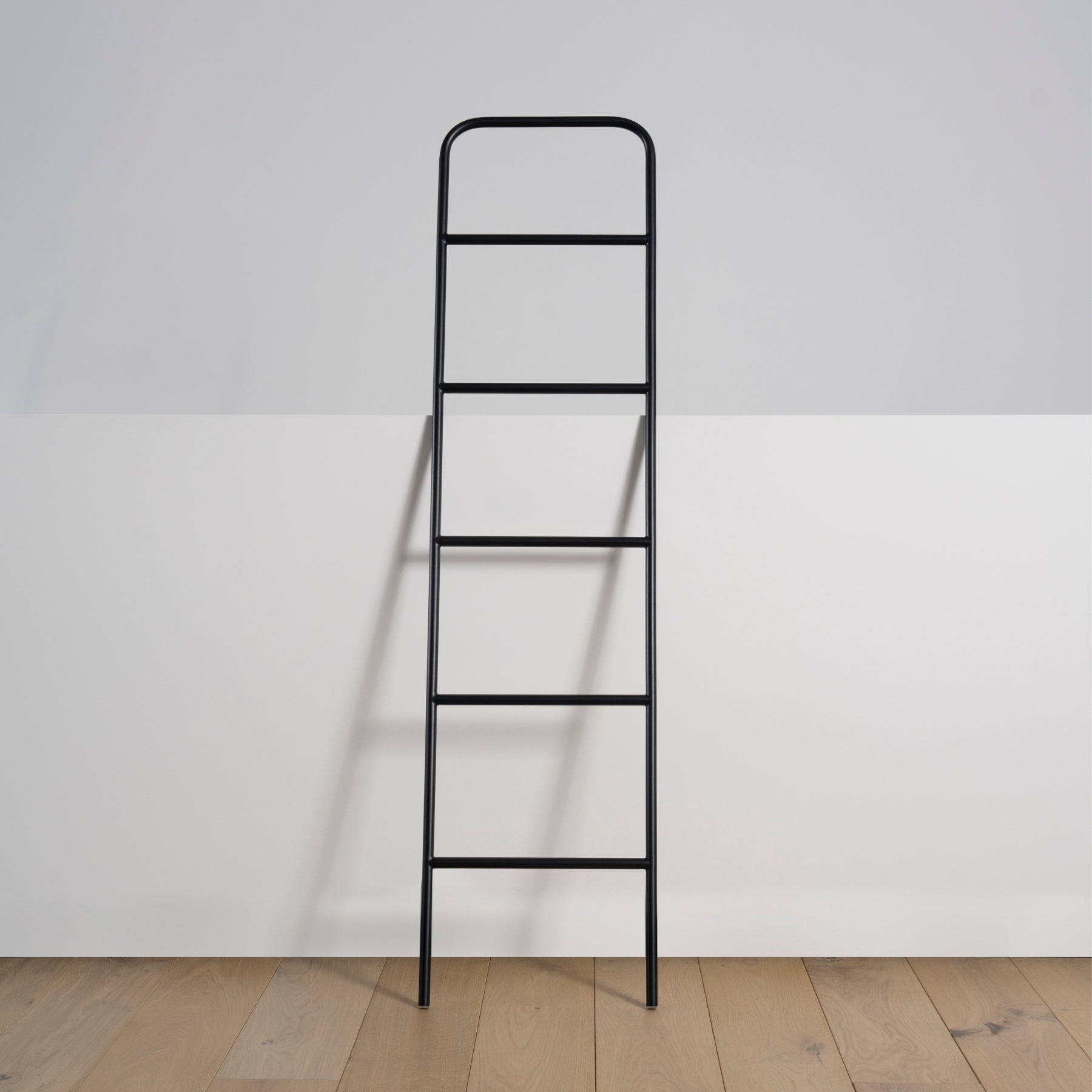 Scala Storage Ladder | Black