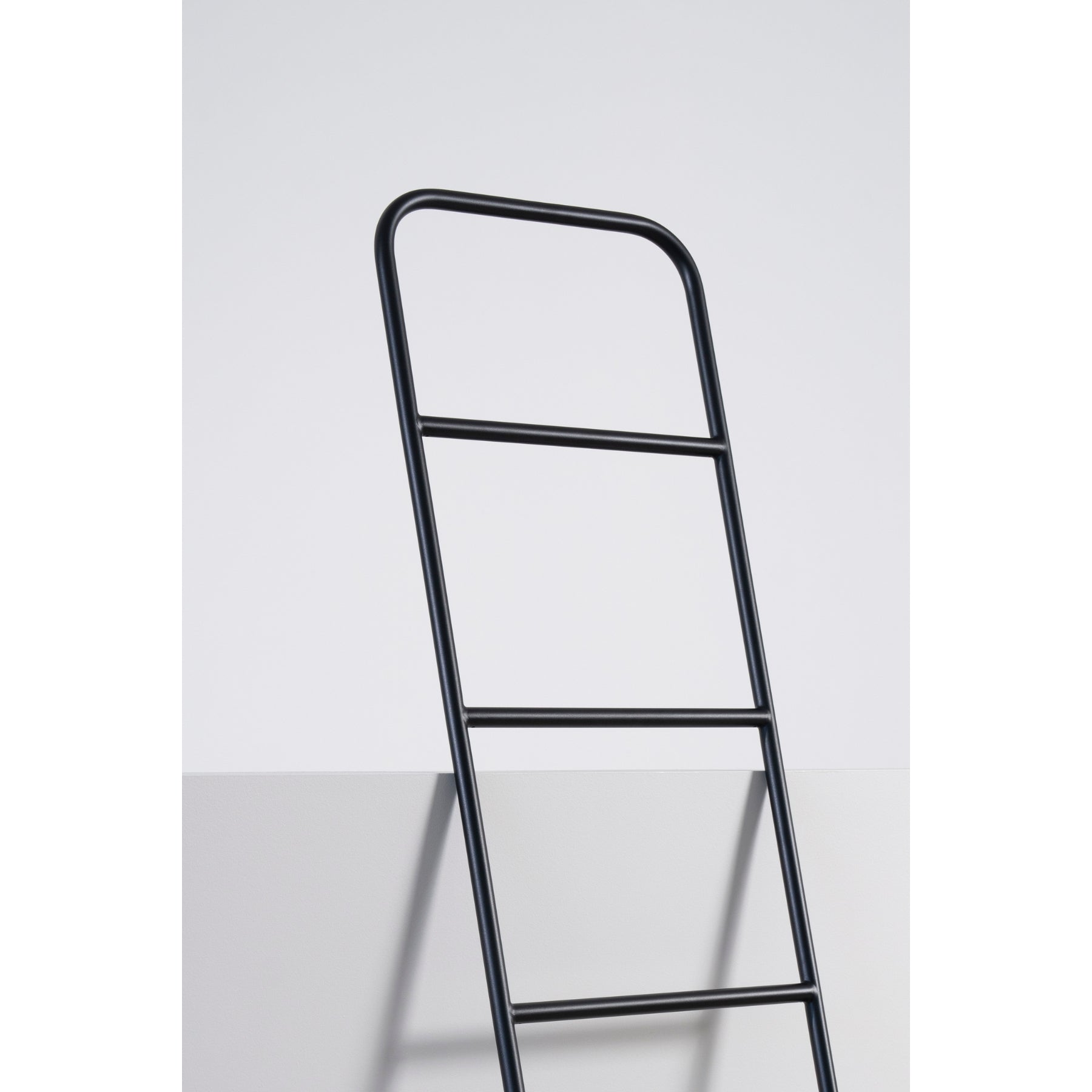 scala storage ladder black#colour_black