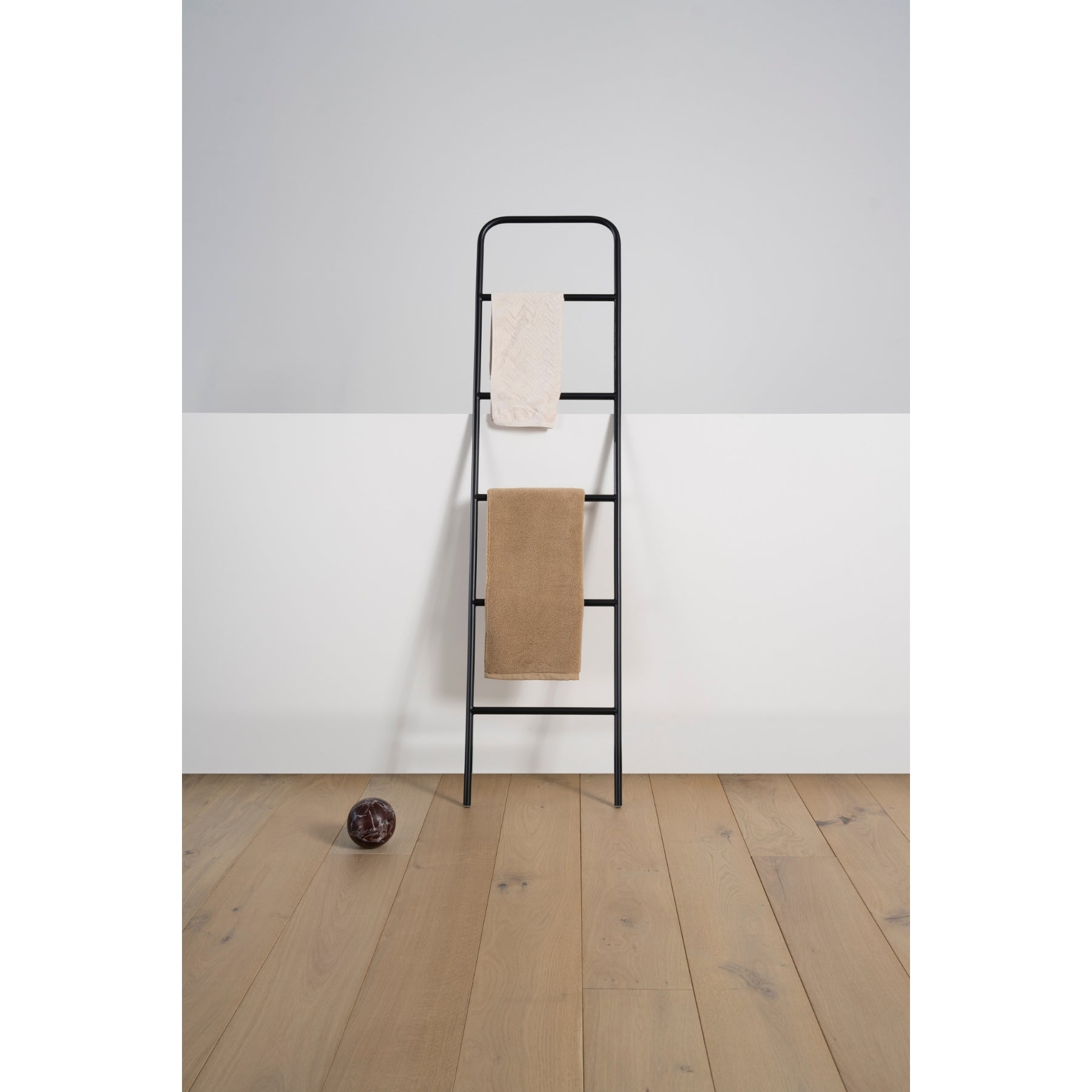 Scala Storage Ladder | Black