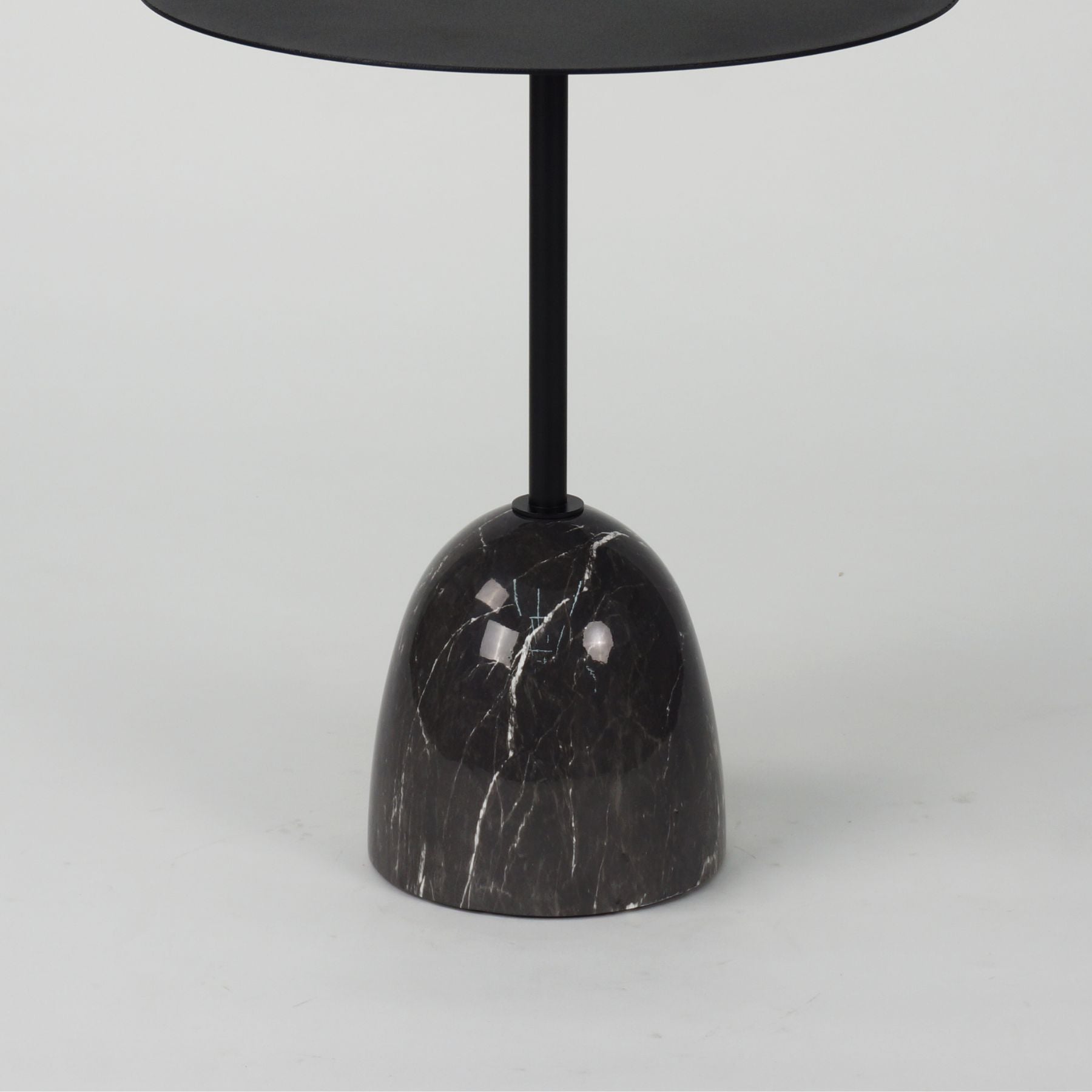 Tomi Side Table | Black Marble
