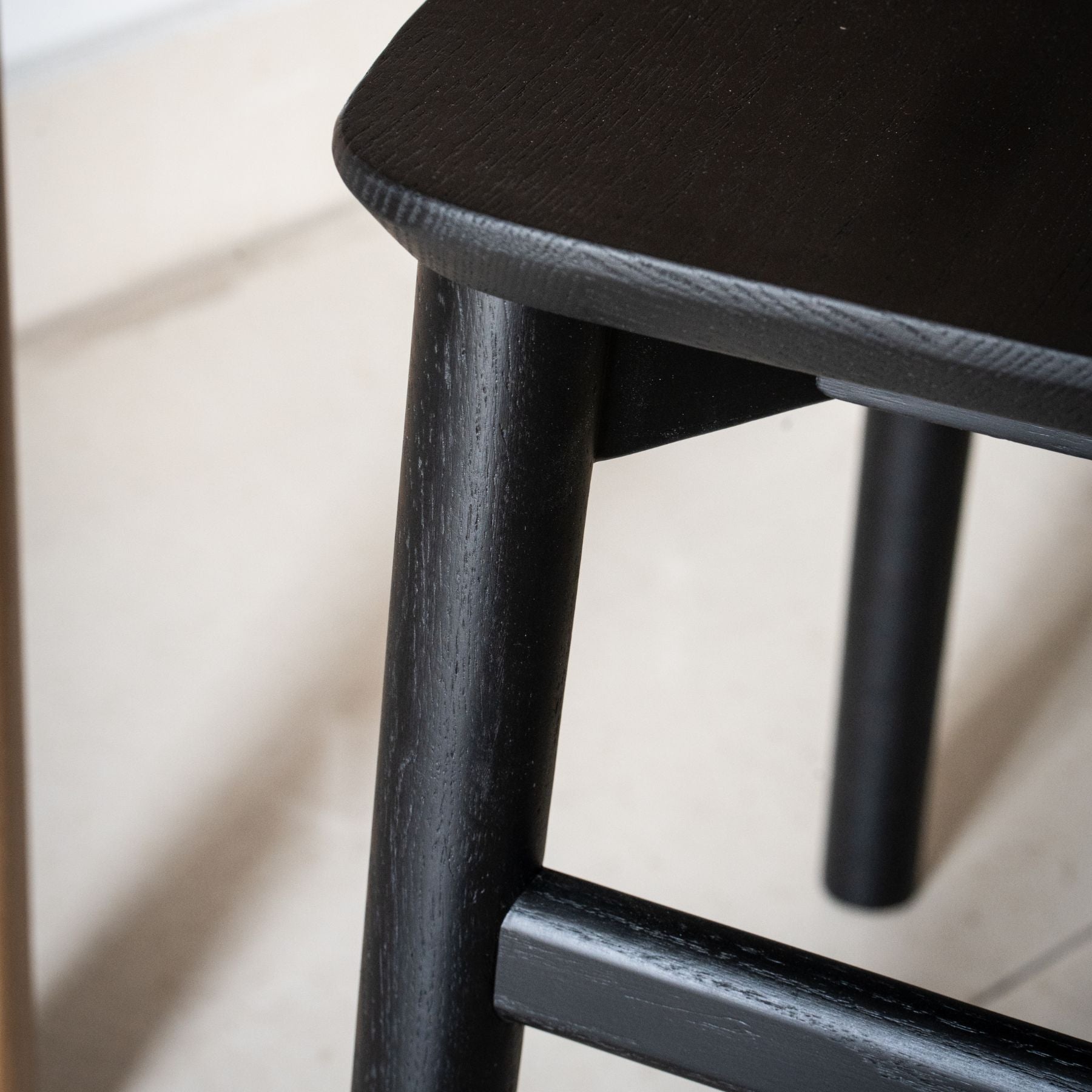 Harold Counter Stool| Black Oak