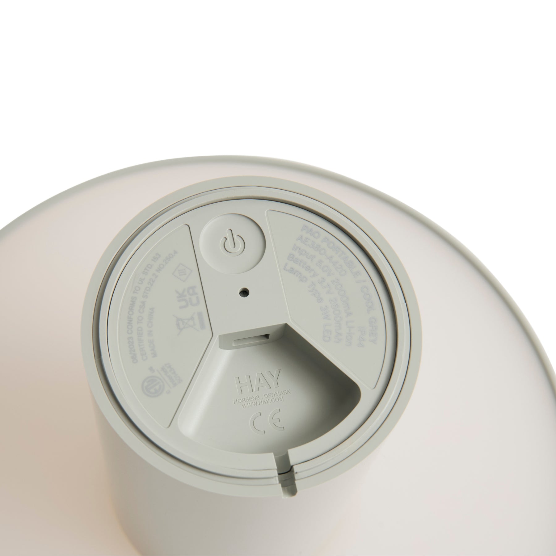 Pao Portable Lamp