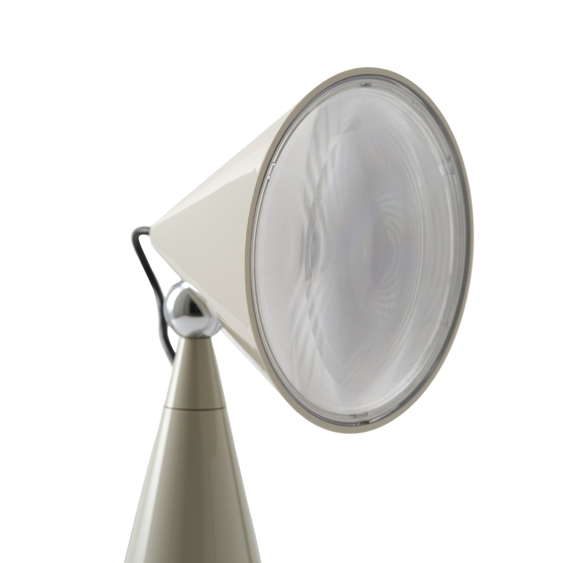 Pose Portable Table Lamp