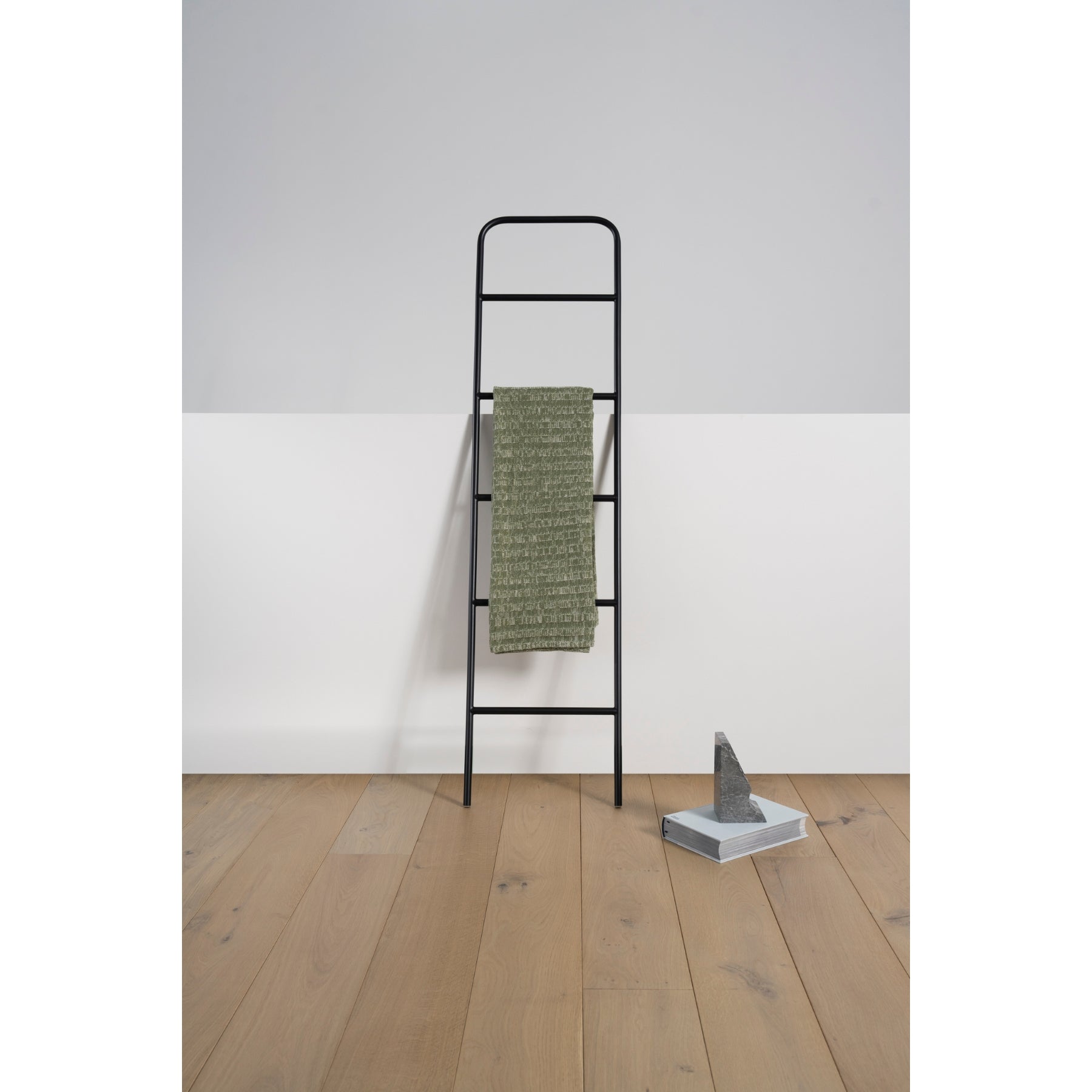Scala Storage Ladder | Black